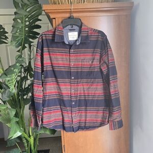 Weatherproof Vintage Striped Button Flannel- Red and Blue Mens Large